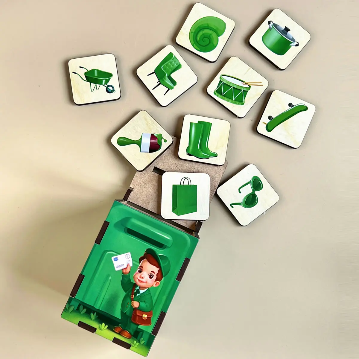 Medinis rūšiuoklis „Linksmasis paštininkas“ - Image 4