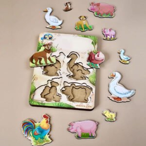 Medinė įstatomoji dėlionė „Naminių gyvūnų šeima“